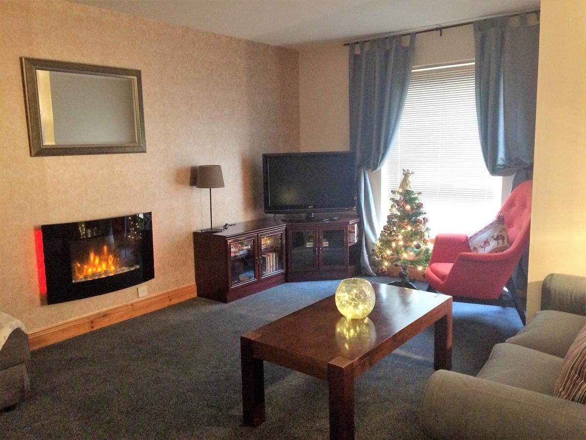 Dunroamin Self-Catering Apartment Aviemore Exteriör bild